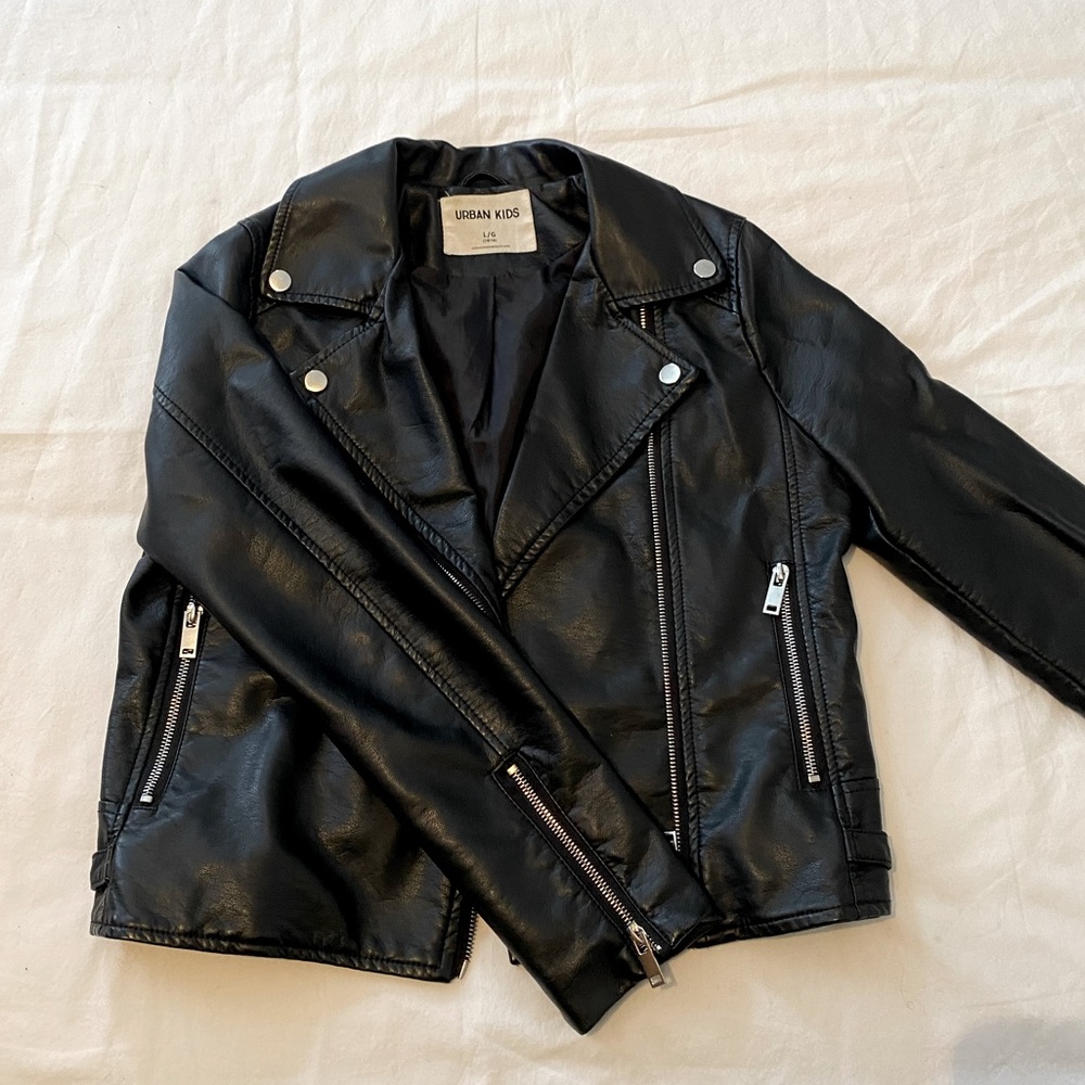 Cropped Leather Jacket